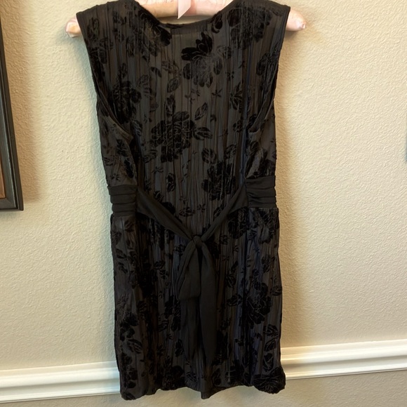 Volume one blouse - Picture 2 of 6